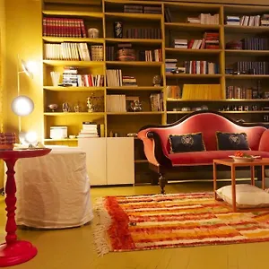 https://luxury-bohemian-suite-with-private-garden-in-milan.it-lombardy.com
